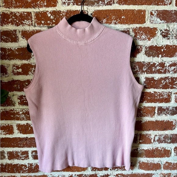 Preswick & Moore pink mock neck - Picture 5 of 6